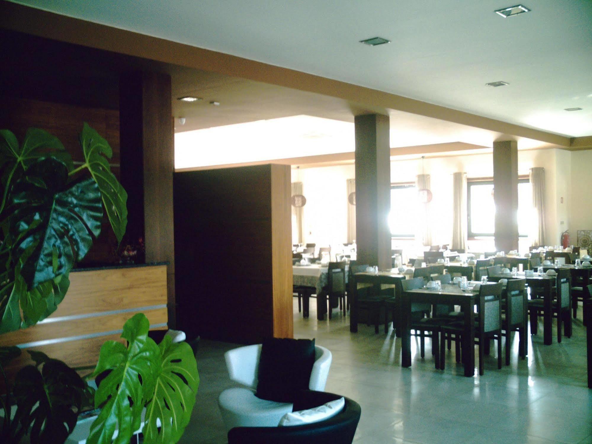Hotel Do Vale Aguiar da Beira Exteriér fotografie